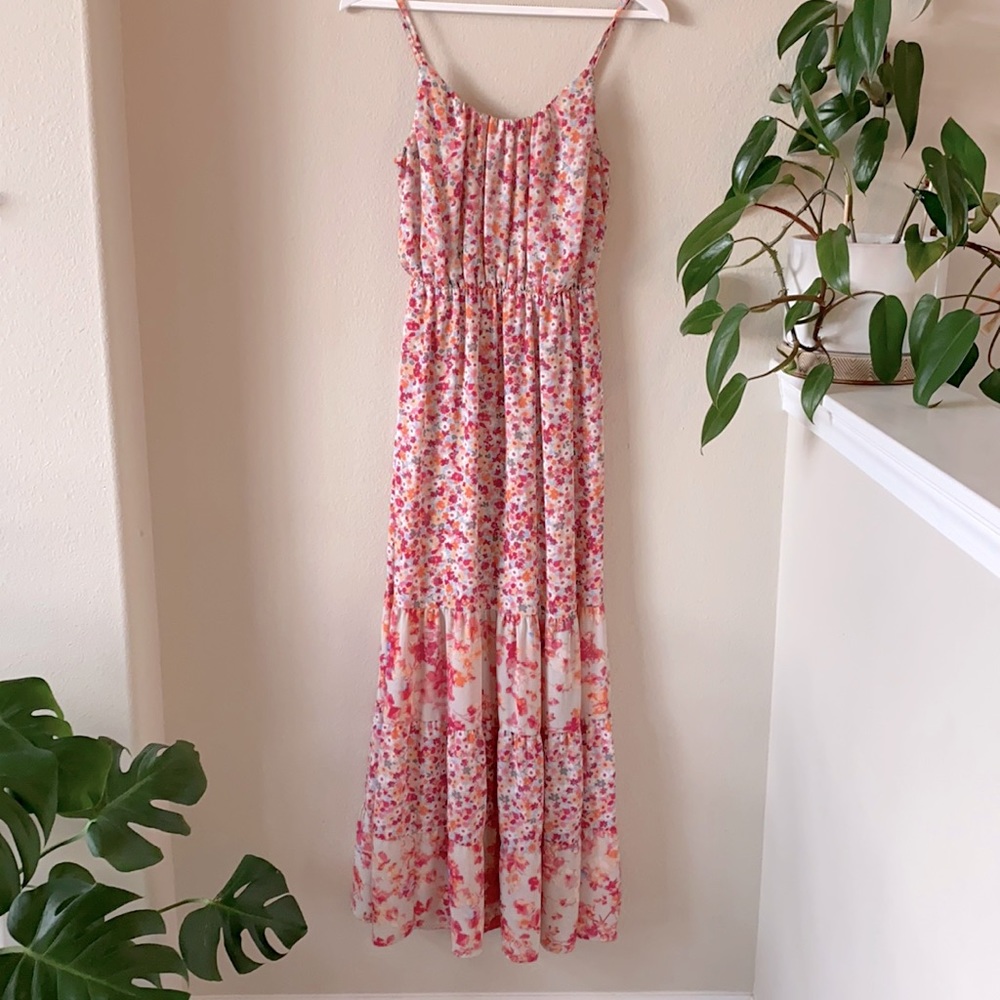 Women’s dress